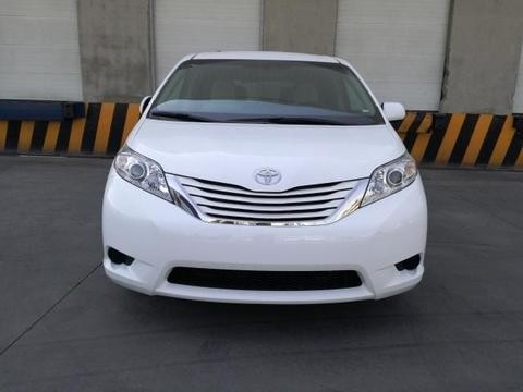 经典塞纳商务车 我们只做商务中经典车