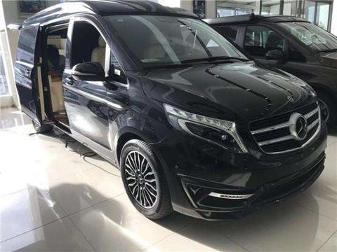 豪华MPV不只有埃尔法！这台60万大奔竟有如此多的看点！