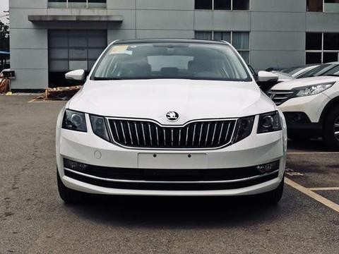 家用“男神”，比速腾漂亮比思域实用，合资品质1.6L仅10万