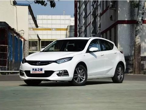 实力、颜值通通有，这三款10万元左右的轿车你值得关注！