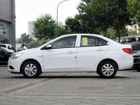 雪佛兰赛欧3外观时尚大方