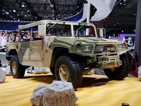 长得像悍马还卖的和悍马一个价, 这款国产硬派越野车究竟好在哪儿?