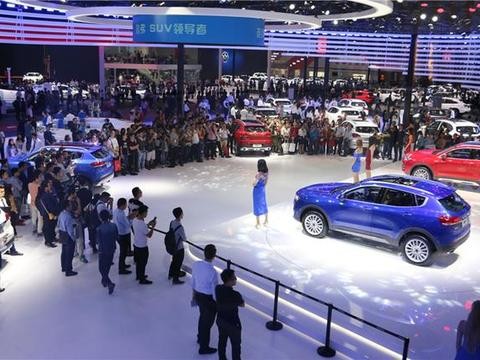 哈弗2018跨年的这个热度 对手想蹭也难了！