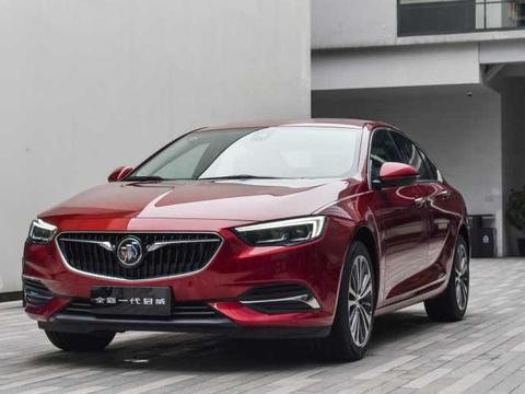 还买什么宝马3系？这款中级轿车轴距超过2.8米，还配备9AT变速箱