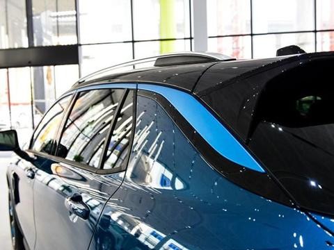 上市一个月卖6000多辆百公里加速7.7S配四驱，16万剑指途观CRV