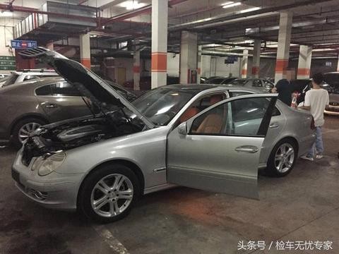 9万买辆11万公里的奔驰E280，捡漏还是入坑？抬起地盘朋友愣了