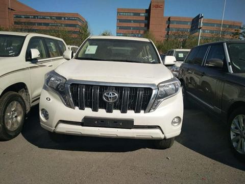 丰田霸道2700九气囊黎巴嫩限量版，天津港现车43万，全国可挂牌