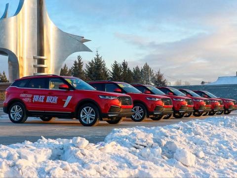 众泰T700搭全新2.0T发动机, 走在创新路上的国产SUV你会考虑吗?