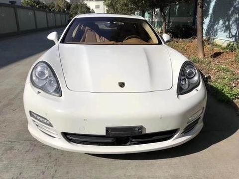 这车远看200万 近看200万，内饰更是值百万，最终却只卖30万？