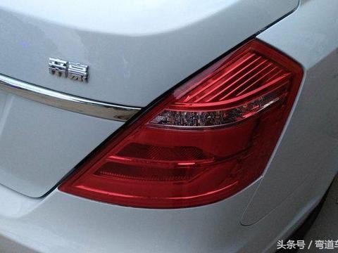 吉利帝豪三厢百万款手动向上版