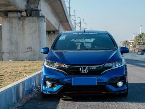 国内首辆飞度改装日规新款RS包围