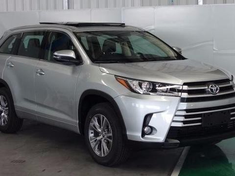 小伙提2018新款汉兰达, 月入7千车贷6千, 网友: 好样的!