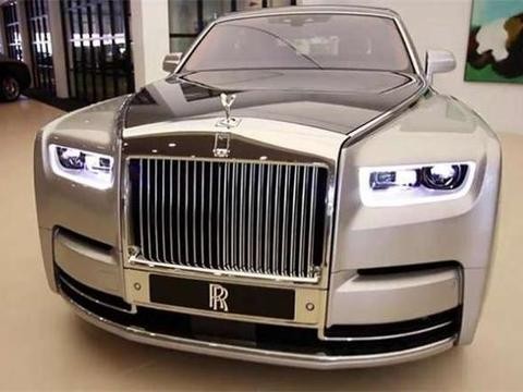 国内首台劳斯莱斯幻影到店，内饰奢华到掉渣，可惜钥匙是遗憾