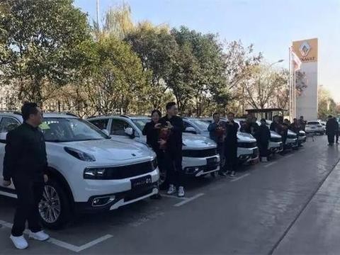 领克01第一个月卖了6千多辆