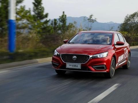 2018年继续为年轻人发声, 2017全年增速最快的国际品牌在这里!