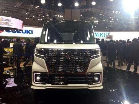 出自铃木的埃尔法，不加价不排队，近2.8米轴距4座油耗仅2L