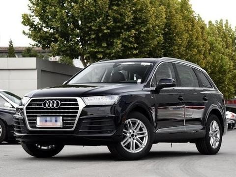 2018款奥迪Q7霸气上市 内饰更科技，价格不变，途锐又有压力了