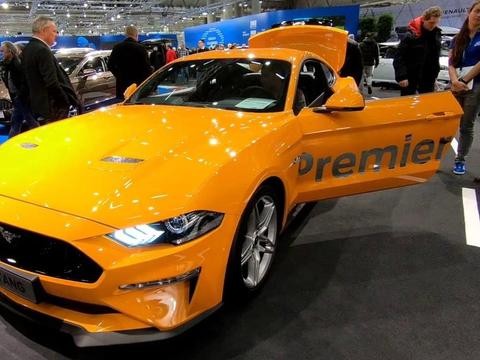 实拍福特野马GT 5.0橘色版