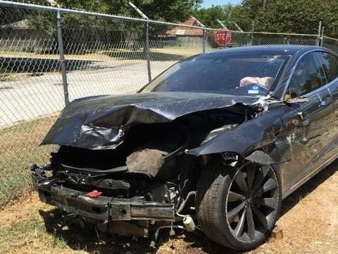 曾被骂惨，连仪表盘都没有，这车为何6个小时能卖出13万辆？