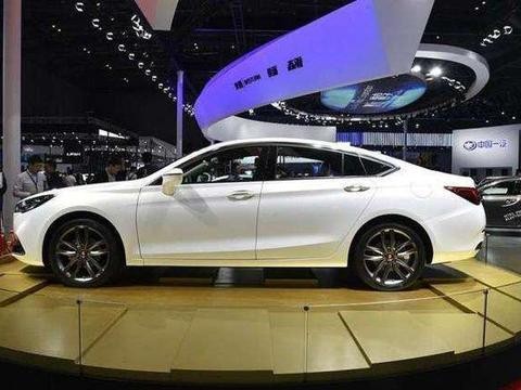 这款国产仅买15万的平民豪车，或将烂大街？！