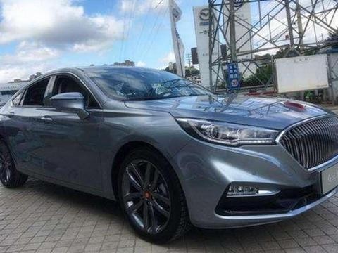 4S店偶遇刚到店红旗H5, 2.0T仅卖15万起，这次真正做到亲民了