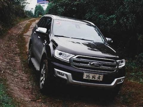 买不起普拉多不如选它! 车身4米9, 非承载四驱配差速锁, 仅24万起