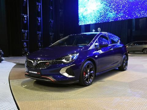 贪玩的你需要这么一款活泼时尚的车