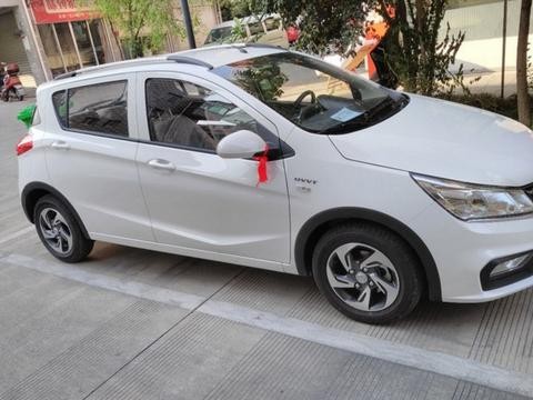 果断放弃本田飞度买了这台国产车，坐过我车的朋友都说买对了！