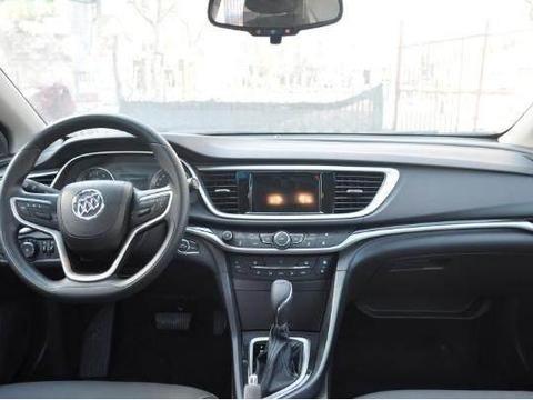 别克英朗没有让我们白等, 配置丰富, 外观稳重大气不失活力!