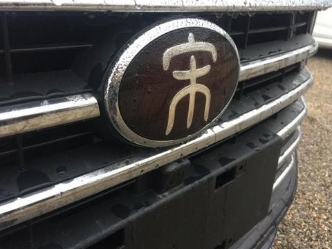 比亚迪新MPV扬眉吐气！新车上市才两月，销量就超GL8