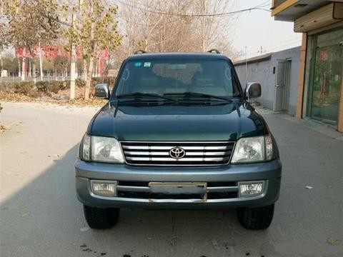 修车大叔花六万买02年霸道, 说日本车质量很好不用担心年限