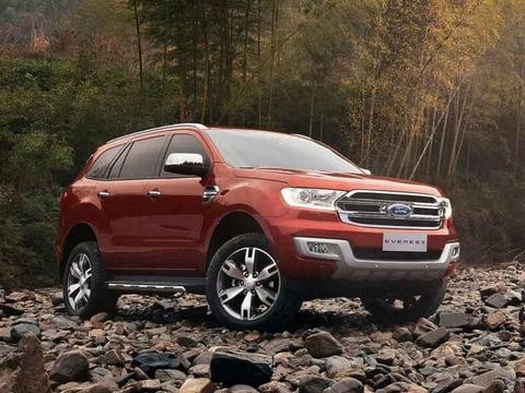 合资越野车配备2.2T全时四驱，性能完全不输霸道，价格仅是一半