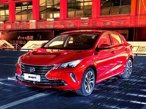 全新家族造型 长安全新逸动XT官图发布！