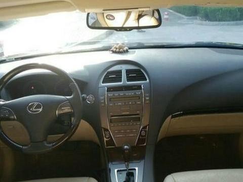 打算买辆新款飞度上班代步, 谁知老丈人借我15万买了这辆二手车