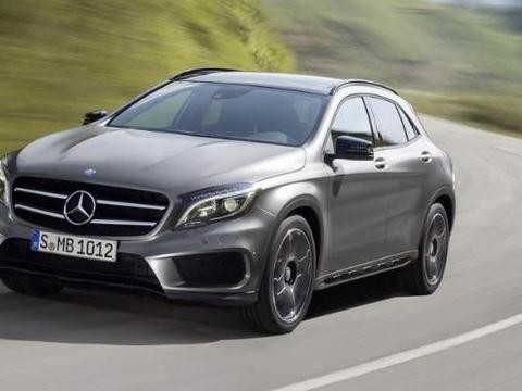 奔驰全新SUV强势来袭, 仅售23万, 颜值完胜宝马x1