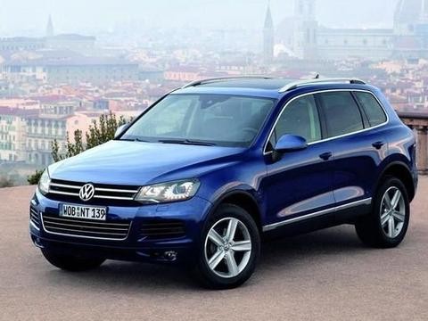 大众也走亲民路线，1.6T和2.0T可选，挤兑奔驰奥迪！