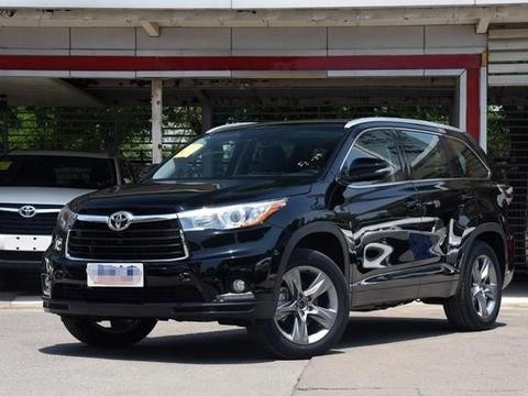 7座的性价王者丰田-汉兰达，外观霸气，空间大，动力强劲