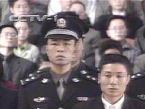 张君团伙杀害50人案:张君的5个女人