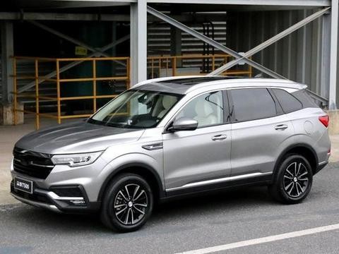 众泰再出杀手锏, 颜值再创新高, 预售8万, 这是要撬宝骏560的墙角