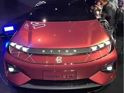 国产又出纯电动SUV, 科技感比特斯拉还强, 充一次电横跨一个省