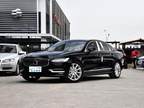 远看满满的贵族气质, 35万低配落地的它, 却能比A6更有档次感