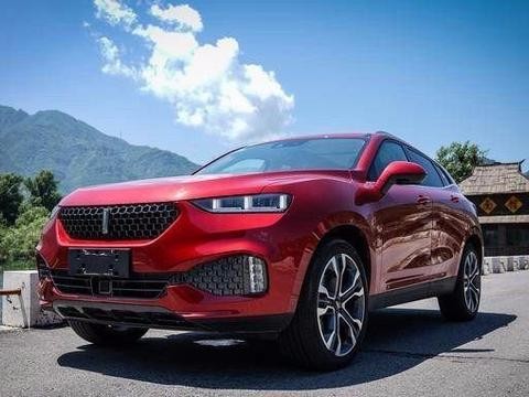 上市俩月销量过万，中国制造再次扬眉吐气，合资品牌都颤抖啦！