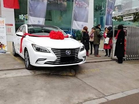 本田思域提车加价,你绝对不知道的秘密