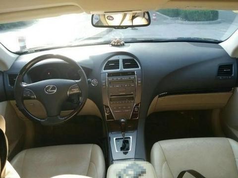 打算买辆新款飞度上班代步, 谁知老丈人借我15万买了这辆二手车