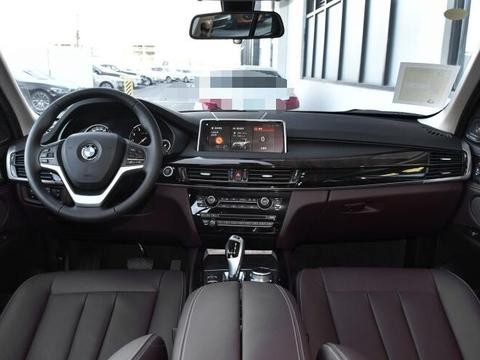 宝马X5和奥迪Q7谁更值得买？看完这两点区别，瞬间被贴服！