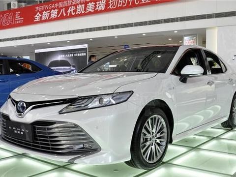 全新凯美瑞混动版销量喜人