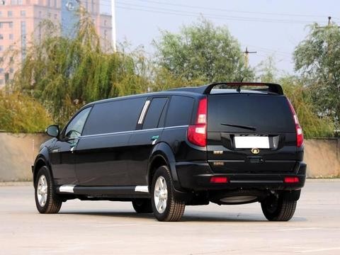 长城造国产“林肯加长”! 车长6.9米, 售价30万内饰比奔驰S级还壕