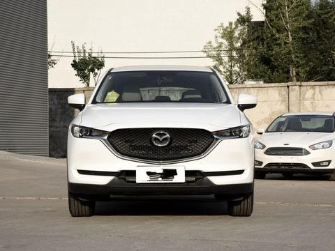 马自达这款2.5L的SUV售价13万起, 配置性能媲美高档B级车买不买?