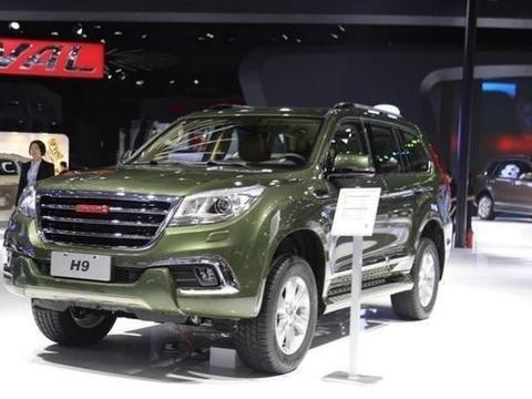 国产越野强势来袭，动力不输奔驰7系，全景天窗，普拉多急忙降价