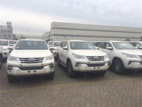 17款丰田穿越者2700，普拉多发动机，港口价格却比霸道便宜十来万
